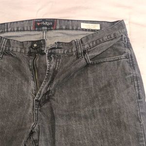 Guess Regular Straight Crescent Fit 36W x 34L. Black jeans, in good shape.